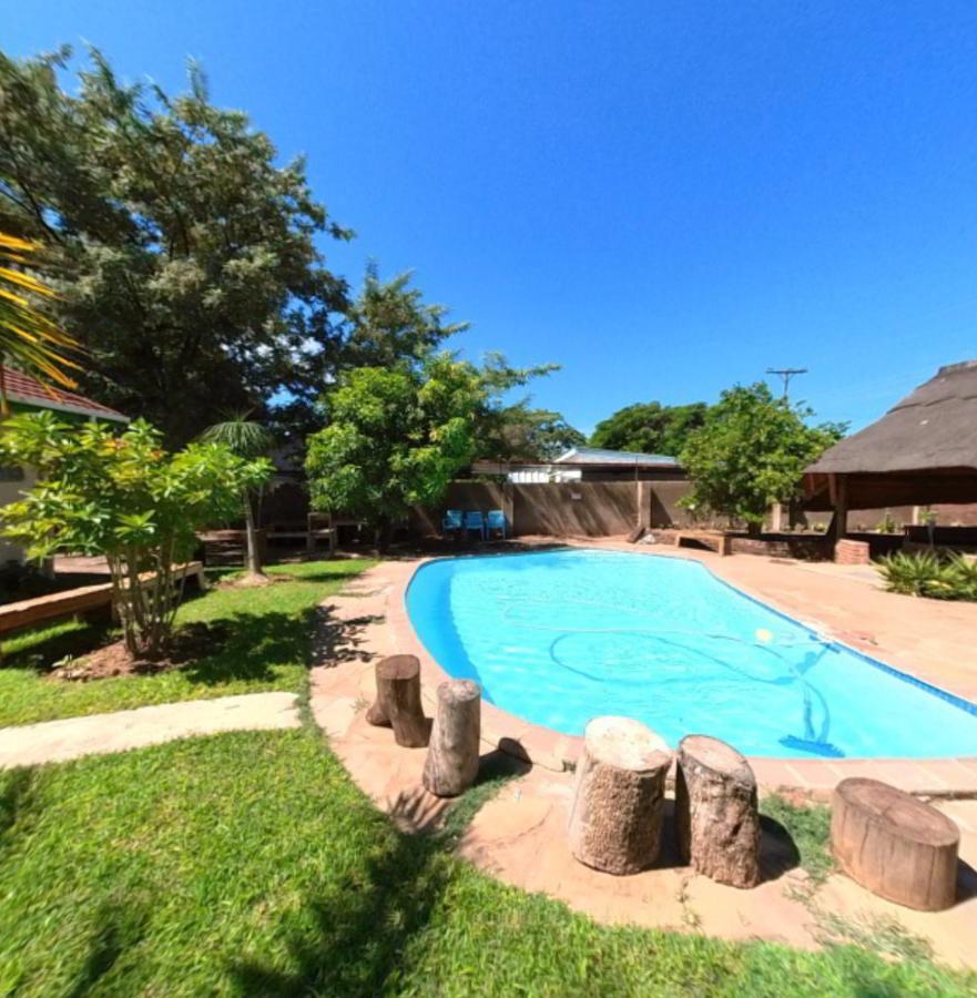 Birdville Bnb Guest House Gaborone Luaran gambar
