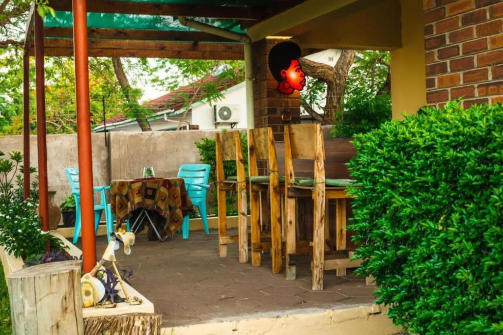 Birdville Bnb Guest House Gaborone Luaran gambar